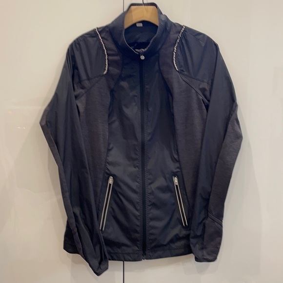 Great Lululemon Black Lightweight Jacket-Lk New 6 - Picture 1 of 7